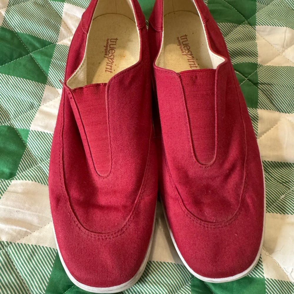 Easy Spirit Red Canvas Slip-Ons